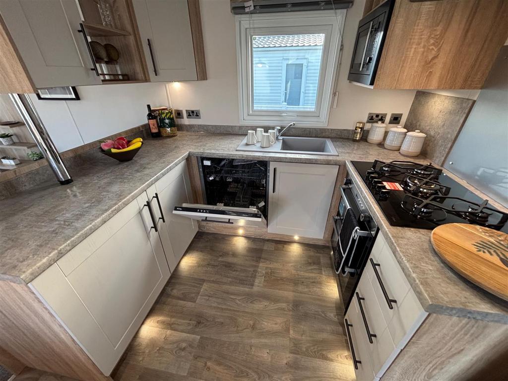 Willerby-Lamberhurst-2025-CAR0064295-128102790.jpg