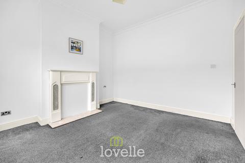 3 bedroom terraced house for sale, Hainton Avenue, Grimsby DN32