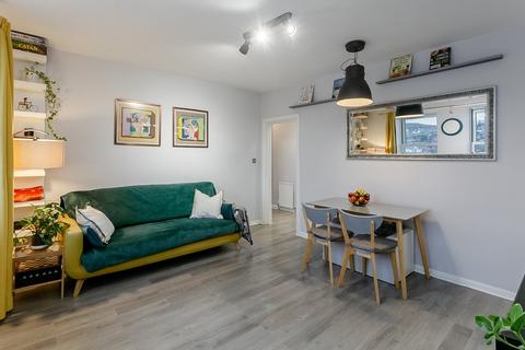 undefined, Portobello Road, Edinburgh, EH8