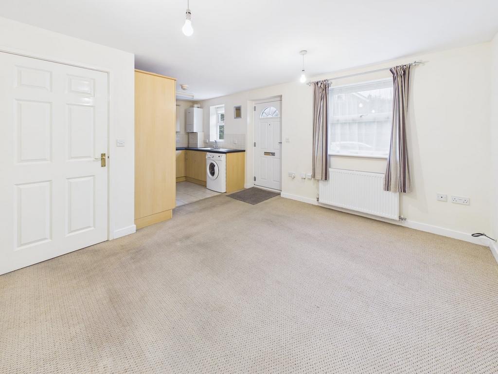 Open plan lounge &amp; kitchen