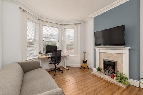 2 bedroom flat for sale, 4 Roseburn Avenue, Edinburgh, EH125PA