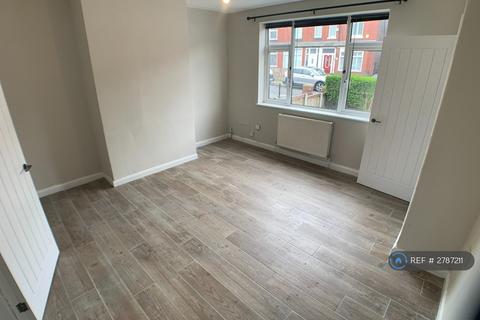 3 bedroom end of terrace house to rent, Anson Street, Eccles, Manchester, M30
