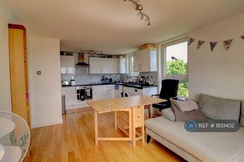 undefined, Pierrepoint, London, SE25