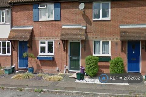 2 bedroom terraced house to rent, Cusak Road, Chelmsford, CM2