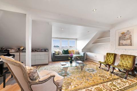 4 bedroom flat for sale, Exeter Road, Mapesbury, NW2