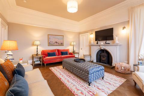 3 bedroom flat for sale, 23 (1F), Stanley Road, Trinity, Edinburgh, EH6 4SE