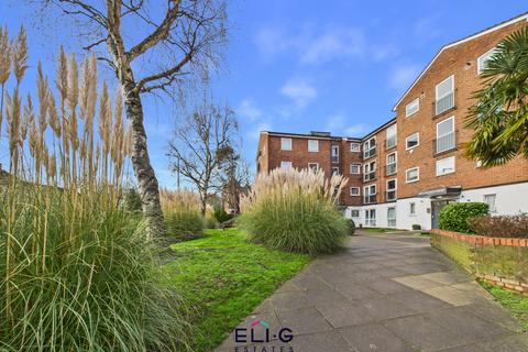 2 bedroom flat for sale, Downhurst Court, Parson Street, NW4 1QT