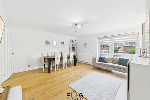 2 bedroom flat for sale, Downhurst Court, Parson Street, NW4 1QT