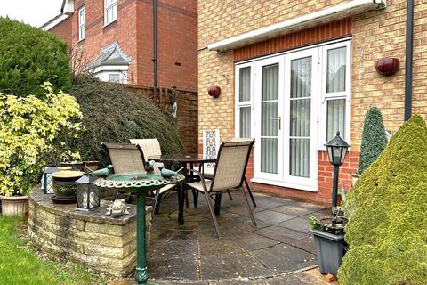 4 bedroom detached house for sale, Ireton Avenue, Newark
