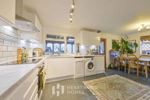undefined, Warwick Road, St. Albans, AL1 4DJ