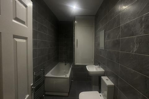 undefined, Balmoral Road, Fairfield L6