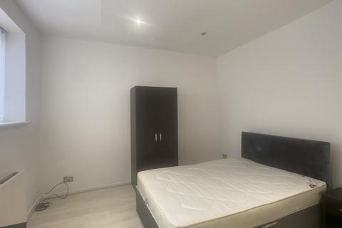 undefined, Balmoral Road, Fairfield L6