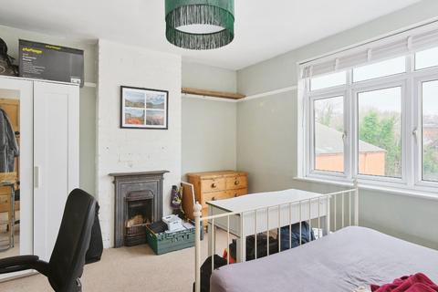3 bedroom flat for sale, Cheltenham Road, Montpelier