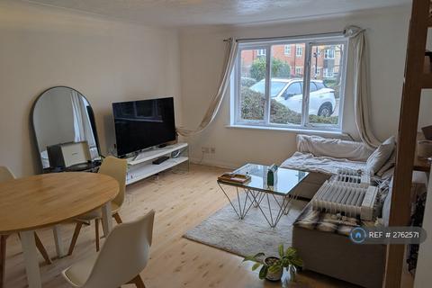 Rossetti Road, London, SE16