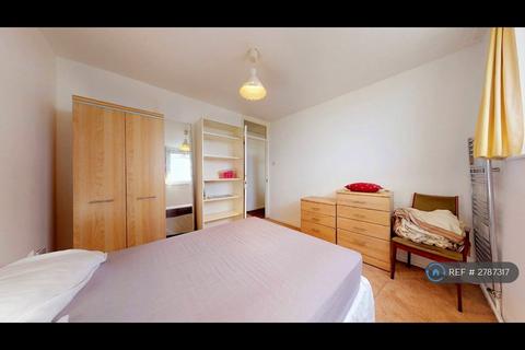 1 bedroom flat to rent, Herbert Morrison Hse., Fulham, London, SW6