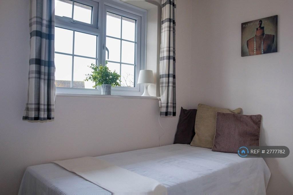 Single Bedroom