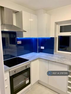 Studio to rent, September Way, Stanmore, HA7