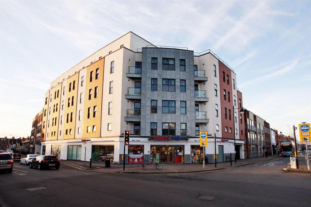 Apartment in Reading, Katesgrove, Coley - View 4