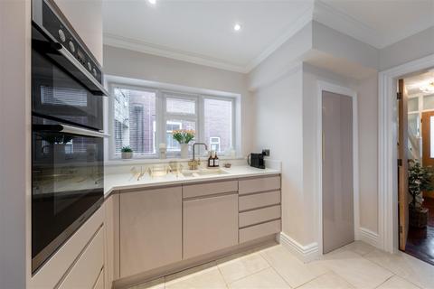 3 bedroom semi-detached house for sale, Alexandra Road, Middlewich CW10