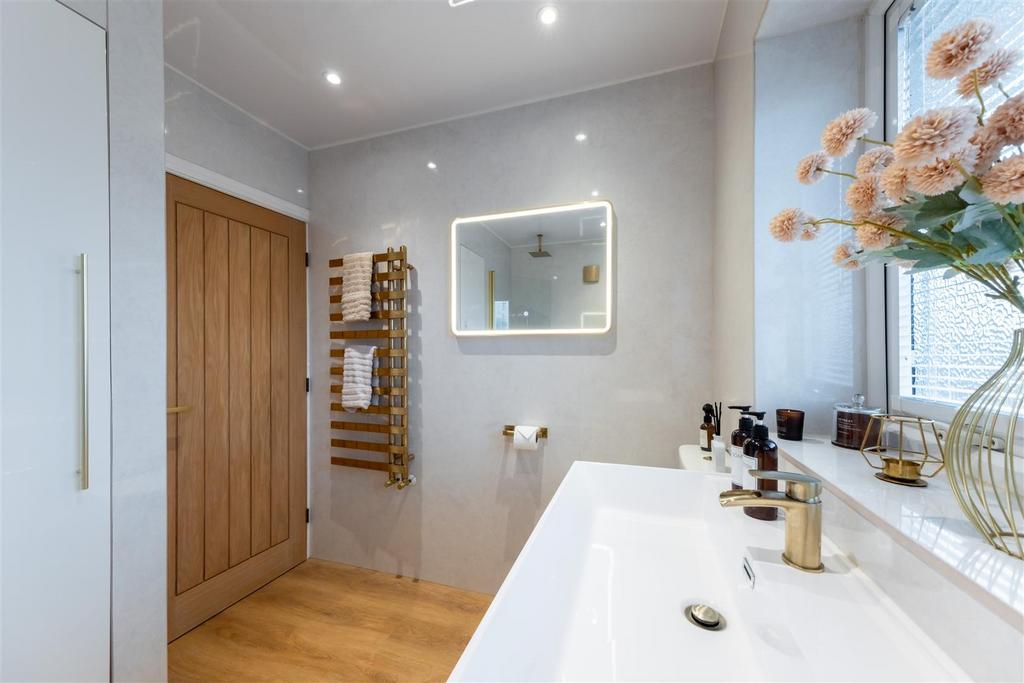10 Alexandra Road-081.JPG
