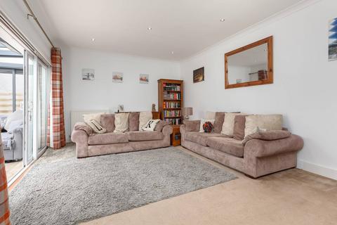undefined, 5 Cramond Road South, Edinburgh, EH4 6AG