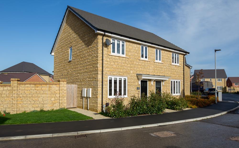 3 Bay Gardens-2.jpg