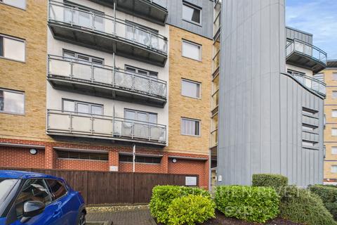 2 bedroom flat for sale, Rapier Street, Ipswich IP2