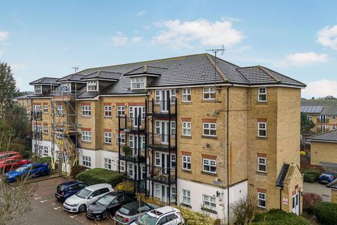 1 bedroom flat for sale, Osier Crescent, London N10