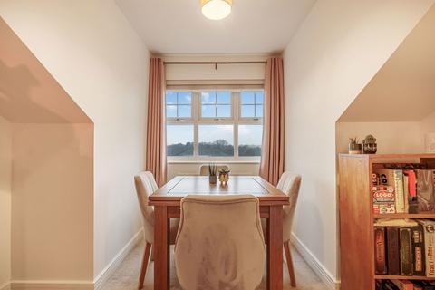 1 bedroom flat for sale, Osier Crescent, London N10