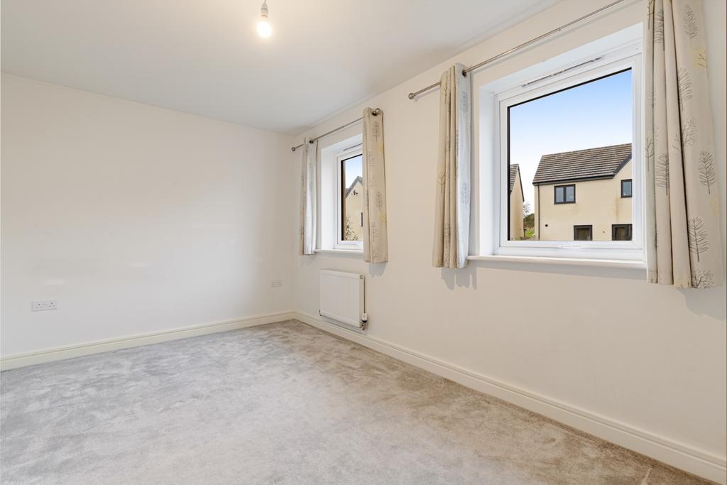 A19 - 3 Oathills Place Paignton - 260202
