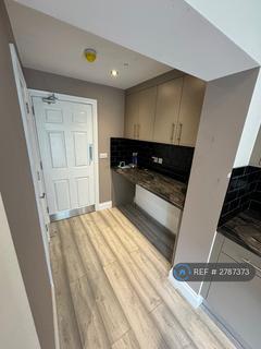 Studio to rent, Alexandra Road, Hounslow, TW3