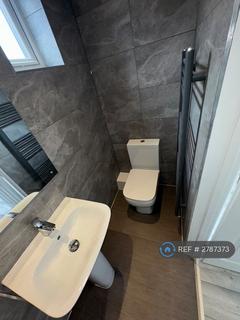 Studio to rent, Alexandra Road, Hounslow, TW3