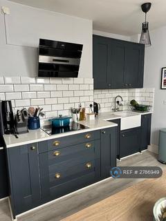 1 bedroom flat to rent, Kingswood Road, London, SW2