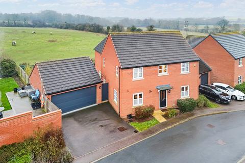4 bedroom detached house for sale, Kingfisher Way, Burton Latimer, NN15