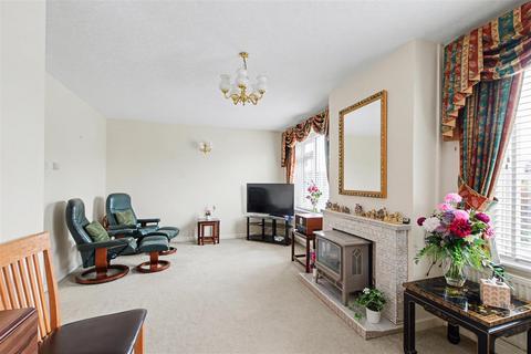 undefined, Ash Grove, Long Eaton