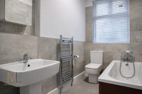 2 bedroom apartment for sale, Catford, London SE6