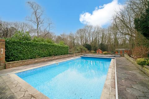 4 bedroom detached house for sale, Eastcote View, Pinner HA5