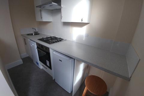 1 bedroom house to rent, Lawrence Road, Southsea, Hampshire, PO5
