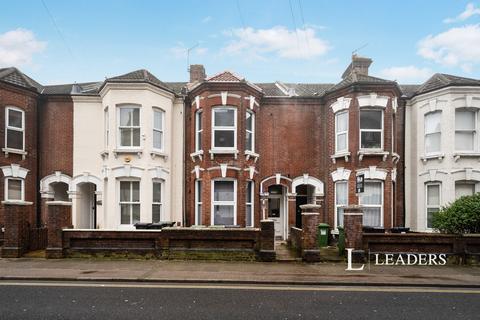 1 bedroom house to rent, Lawrence Road, Southsea, Hampshire, PO5