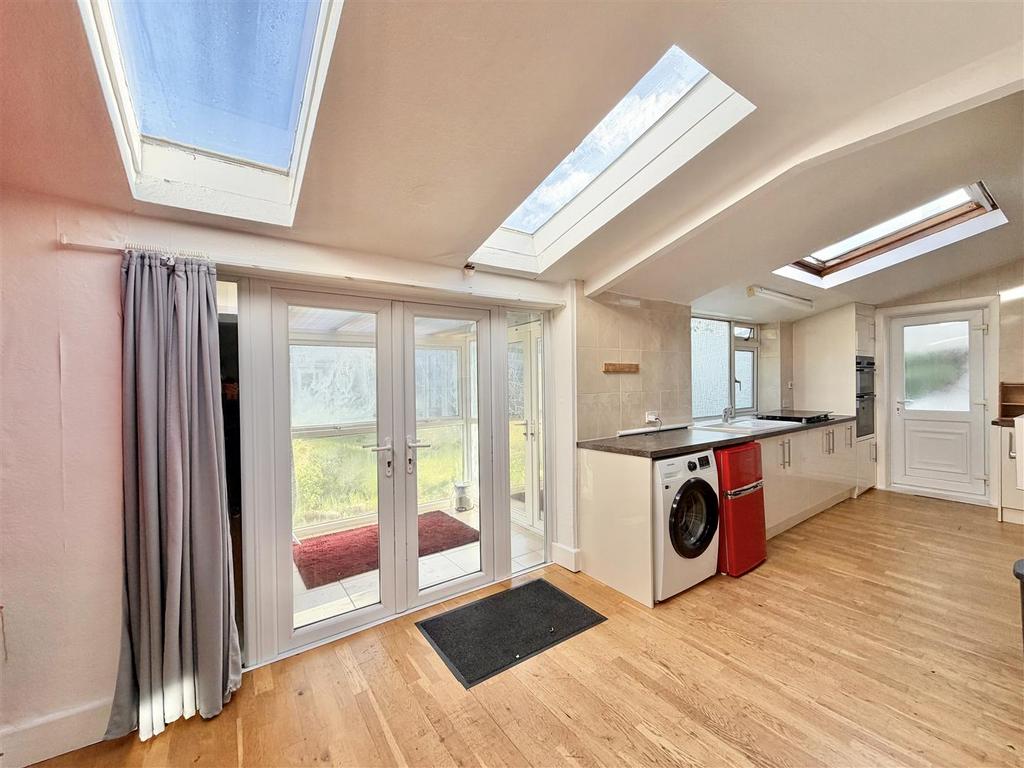 Dining area to conservatory