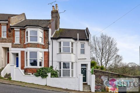 Newmarket Terrace, Brighton