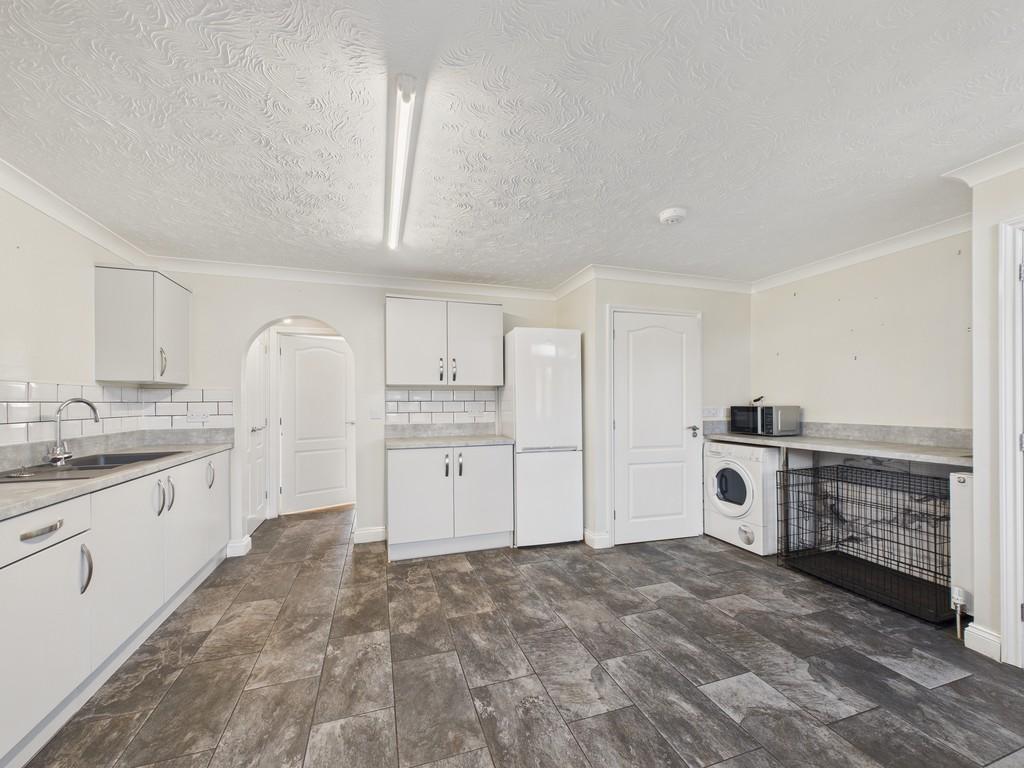 Cam04092 g0 pr0110 still010