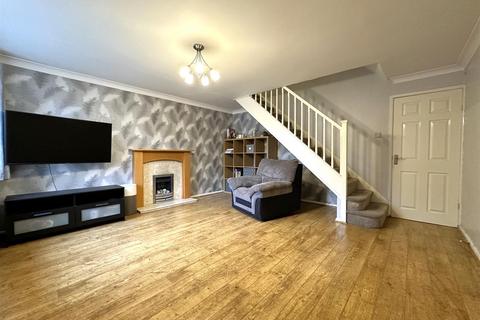 3 bedroom end of terrace house for sale, Cardinal Hinsley Close, Newark