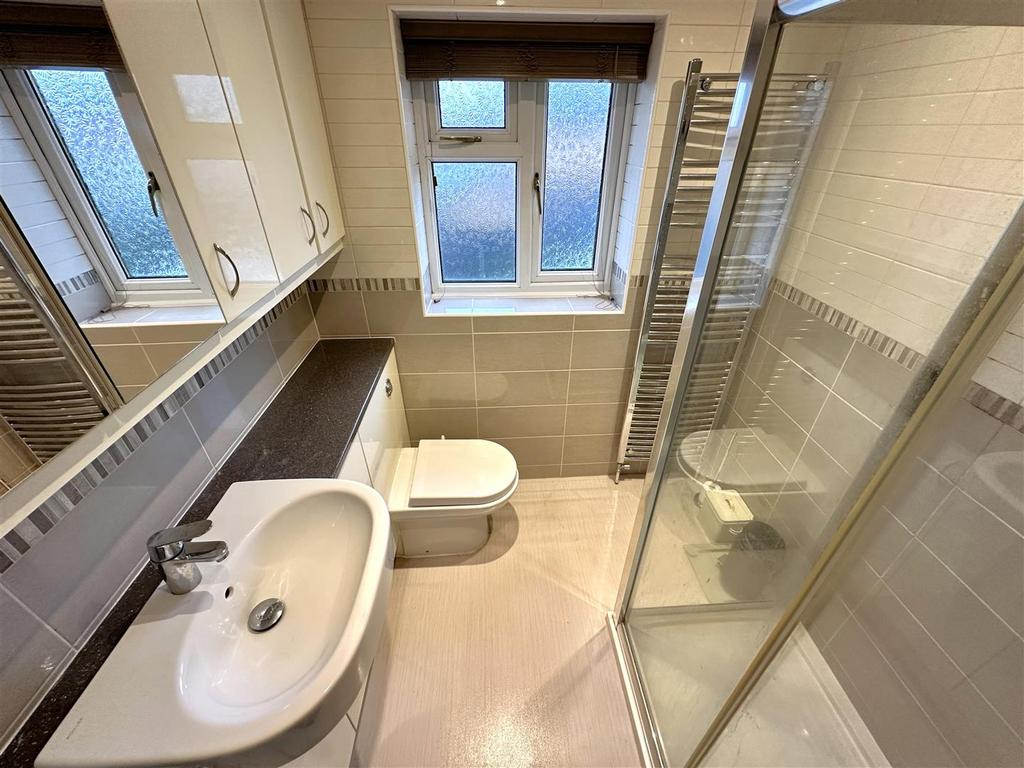 Stylish Shower Room 269
