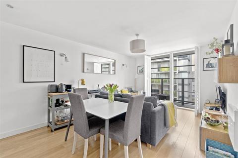 2 bedroom apartment to rent, Chadwell Lane, Hornsey N8