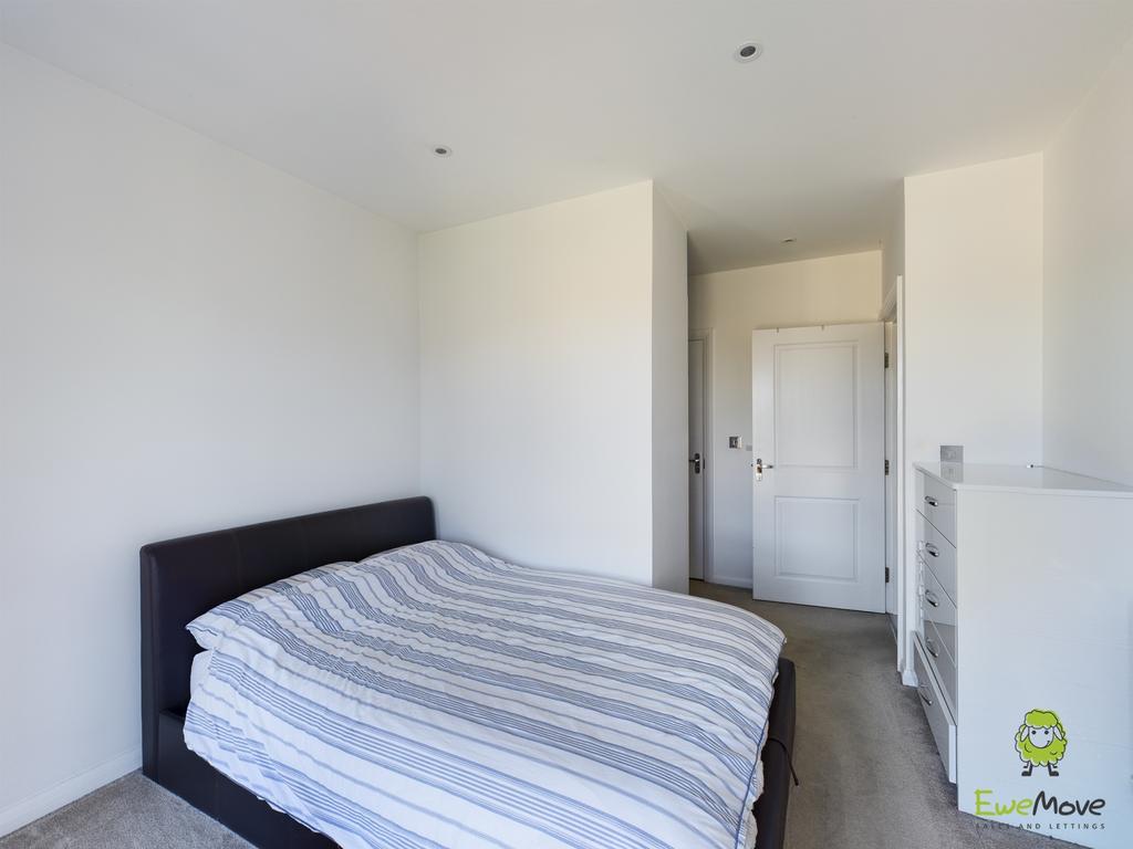 Cam00848 p1 pr0051 still07