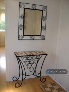 1 bedroom flat to rent, Telegraph Place, London, E14