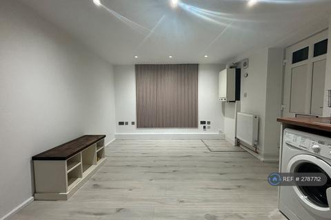 undefined, Waylen Road, Reading, RG1