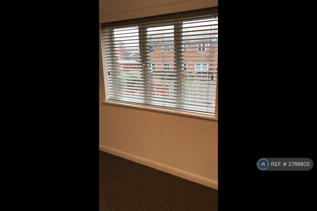 Rear Bedroom