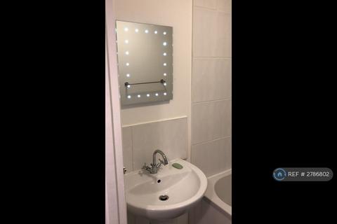 undefined, Spayne Close, Luton, LU3